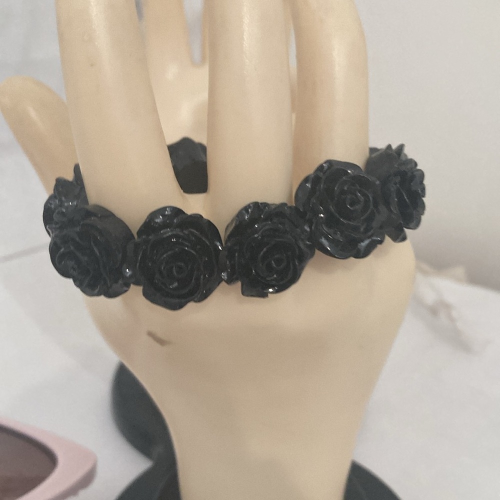 Black Rose Bracelet. Beautiful piece of jewelry with gorgeous Black Roses